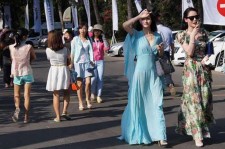 简阳上海商务伴游男雇用(上海雇用高端伴游一天20万)