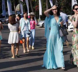简阳上海商务伴游男雇用(上海雇用高端伴游一天20万)