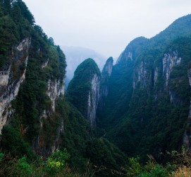 简阳伴游中国带你去湘西(湘西跟团旅游)