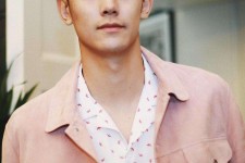 简阳中国男模(中国男模特照片)