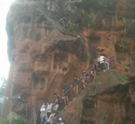 简阳乐山旅游攻略(乐山旅游攻略自由行路线推荐)