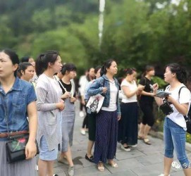 简阳中国的曲男伴游的简单介绍