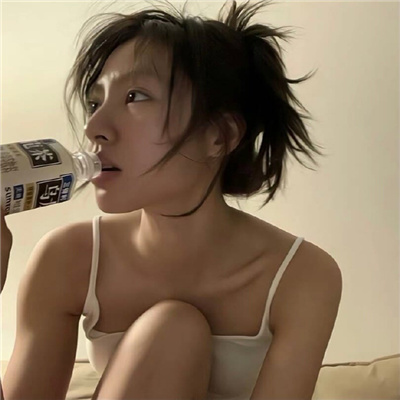 简阳商务伴游的职业素质与礼仪要求