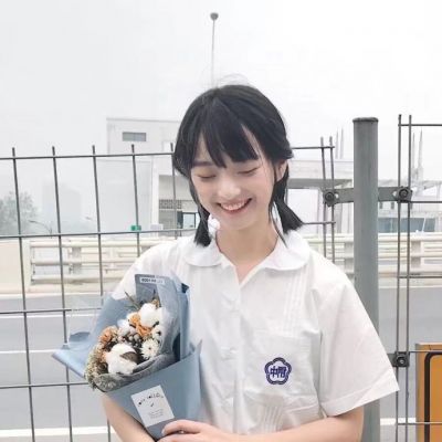 简阳伴游女生王梓涵的资料