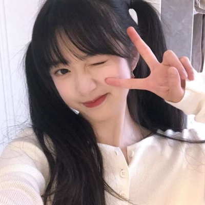 简阳伴游女生李欣怡的资料
