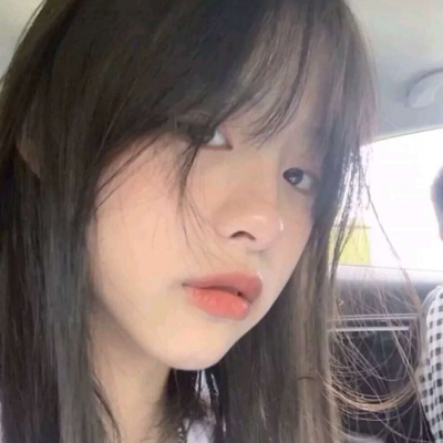 简阳伴游女生周玉洁的资料