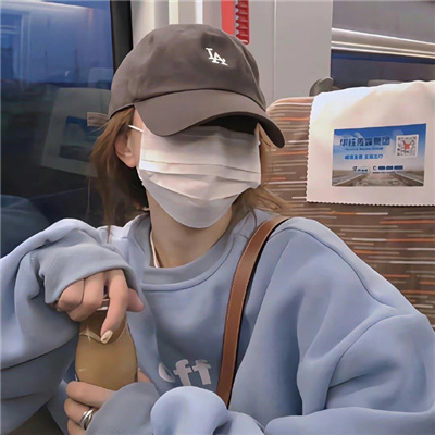 简阳伴游女生钟离镜心的资料